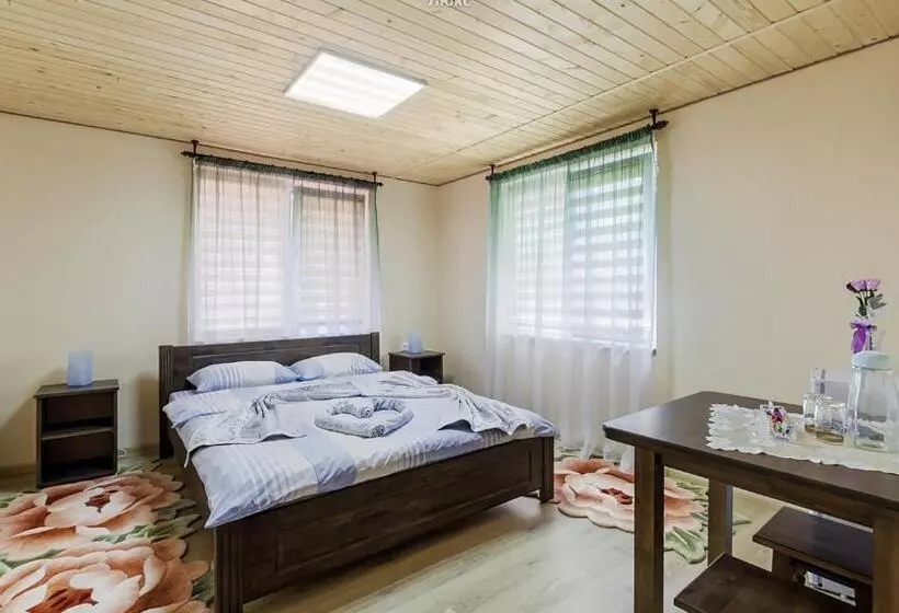 Hotelli ранчо офре