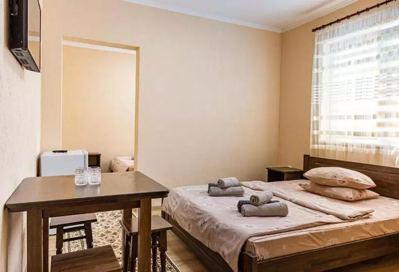 Hotelli ранчо офре