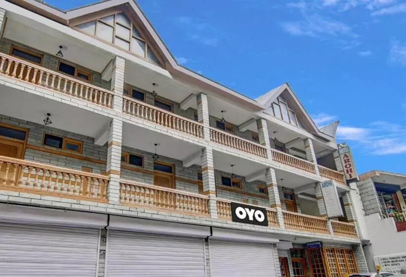 ホテル Oyo Flagship 81319  Aarohi