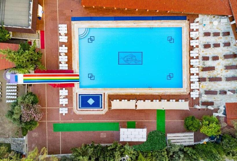 فندق Pi̇gale Beach Resort