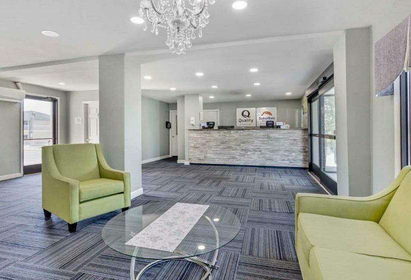 Отель Suburban Studios Verona   Staunton North