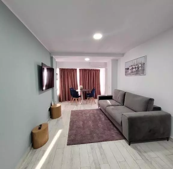 Olimp Sea View Apartments Etajul 10
