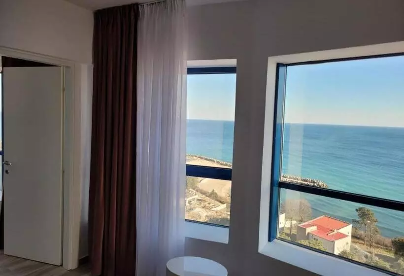 Olimp Sea View Apartments Etajul 10