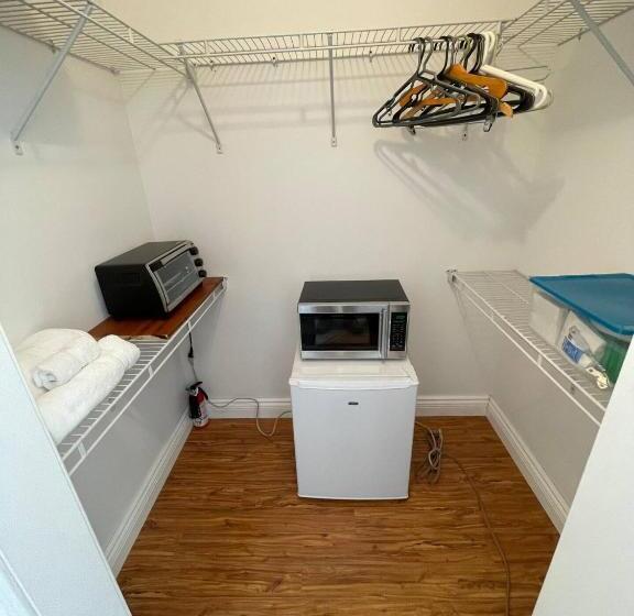 פנסיון Cozy Kingsville Country Home Guest House