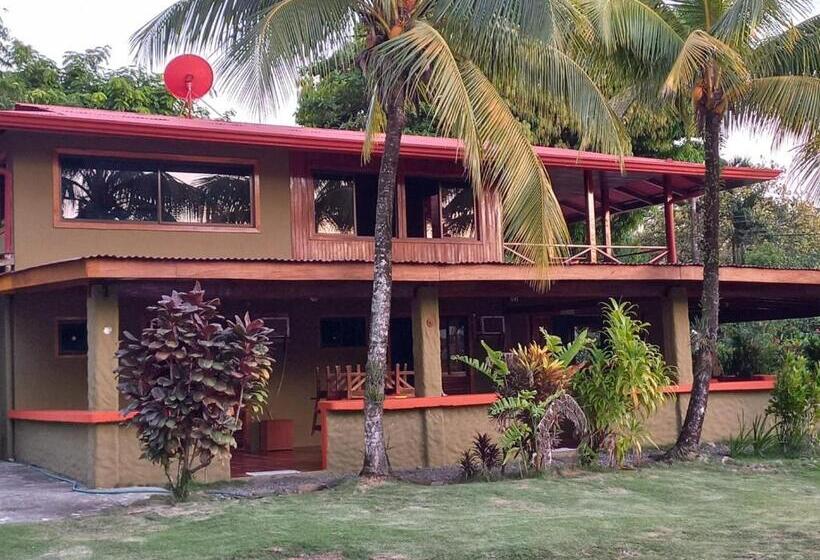 בית מלון כפרי Il Delfino