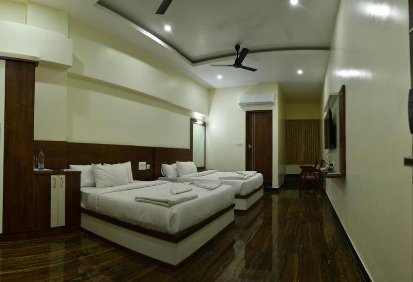 Hotel Nivetha Inn