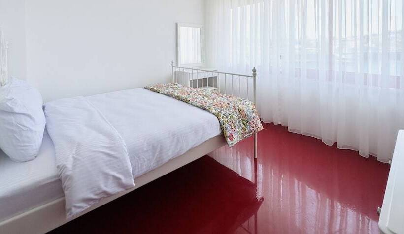 Hotel Baracuda Karakoy