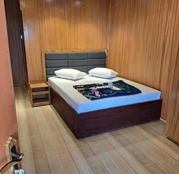 هتل Sandy Beach Resort & Restaurant