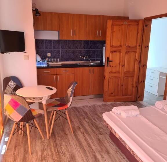 پانسیون къща за гости стела