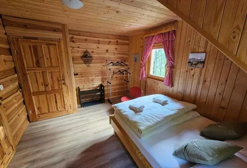 هاستل Koča Na Taležu