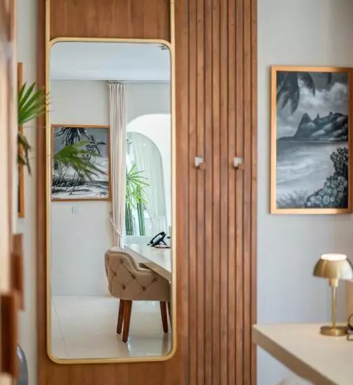 Hotelli Alegria De La Vida