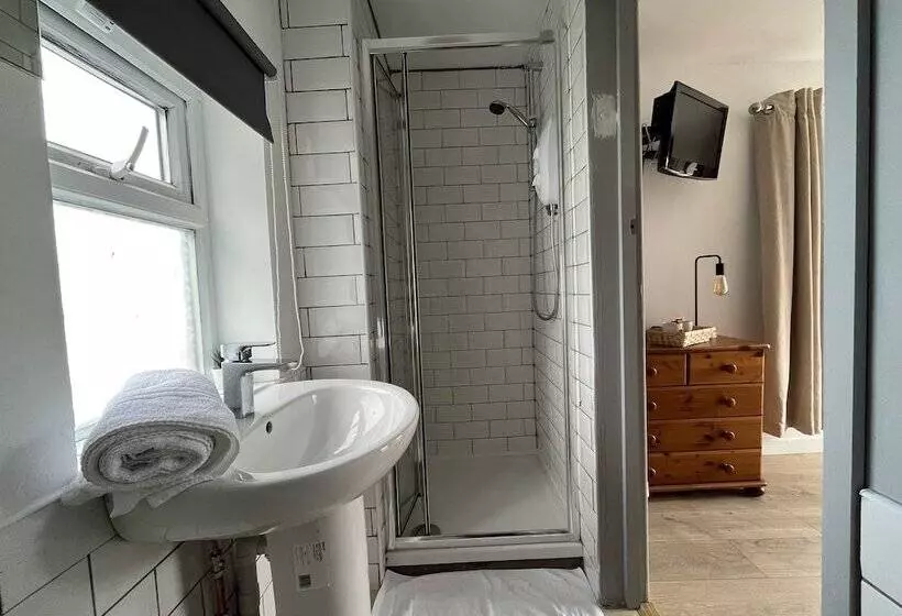 ホテル Elemental Surf Lodge