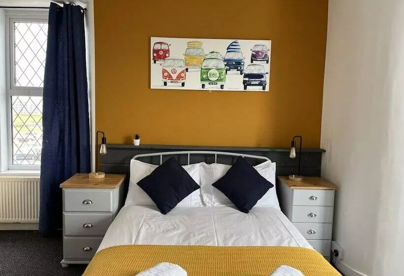 ホテル Elemental Surf Lodge