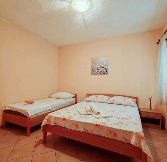 پانسیون Apartments Draženka