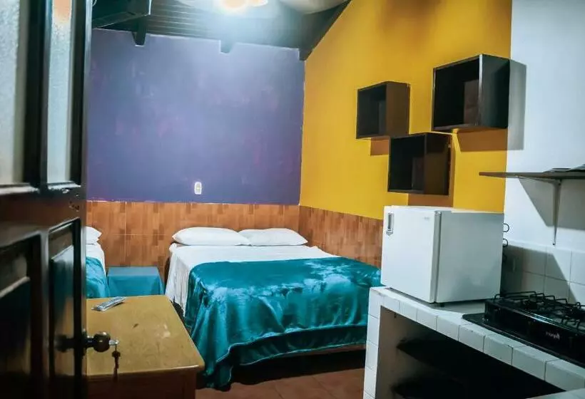 تختخواب و صبحانه Atitlán Casa Patrisha