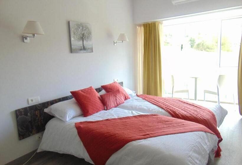 فندق El Mirador Del Nalon