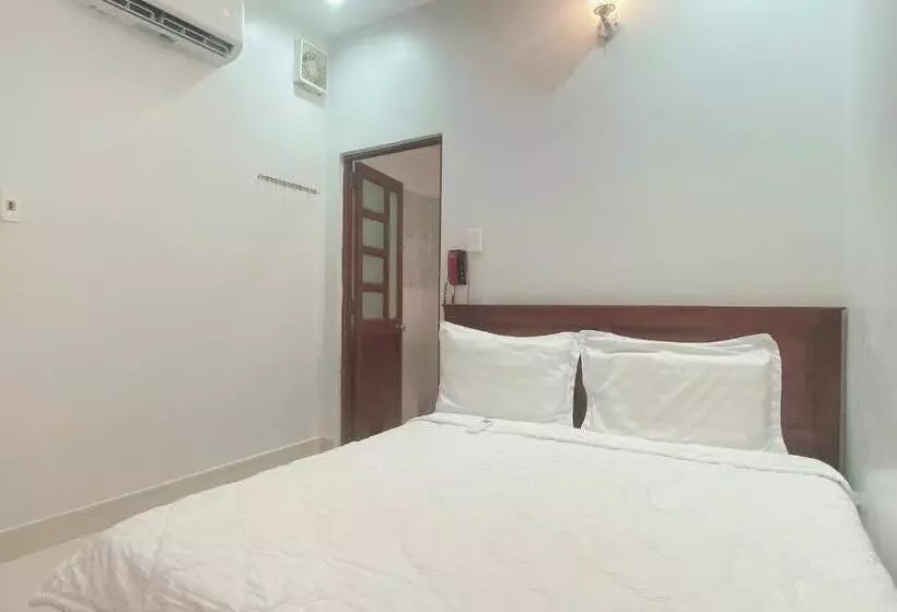 هتل Khách Sạn Minh Anh Gò Vấp