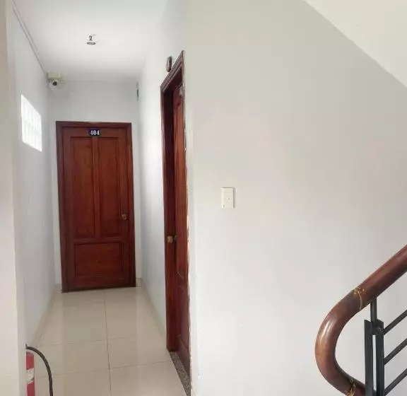 هتل Khách Sạn Minh Anh Gò Vấp