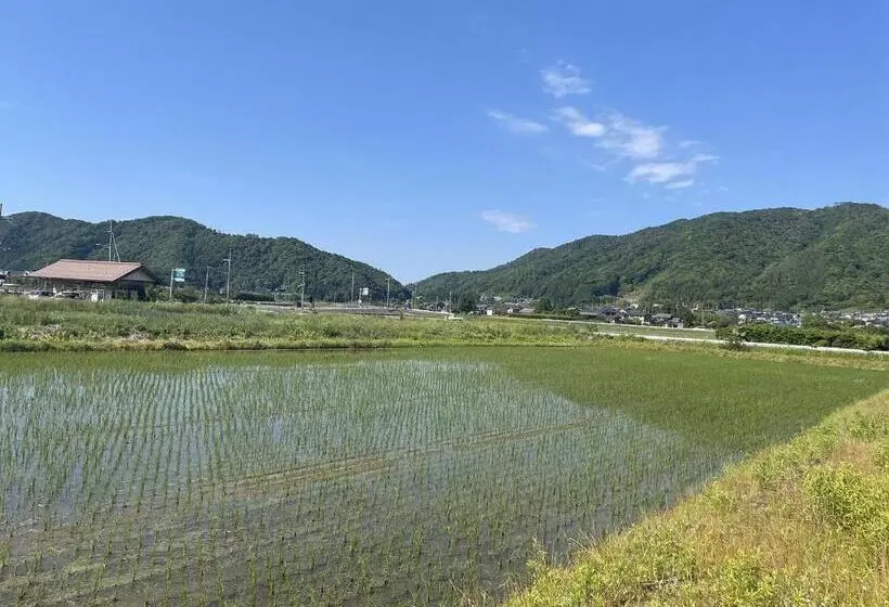 Majatalo 30畳の大広間12名宿泊可能な水月湖畔宿大五郎丸ー水月湖クルージング隣接