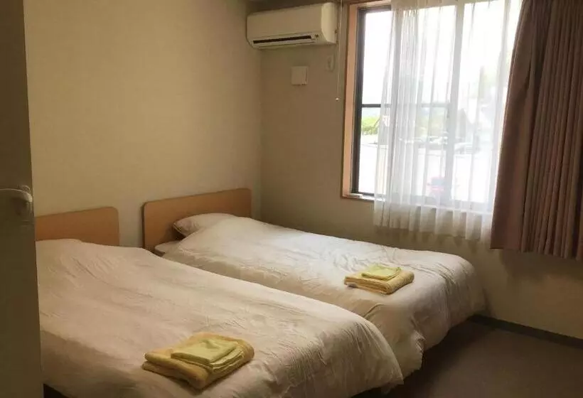 Majatalo 30畳の大広間12名宿泊可能な水月湖畔宿大五郎丸ー水月湖クルージング隣接