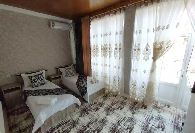 ペンション Asr Guest House