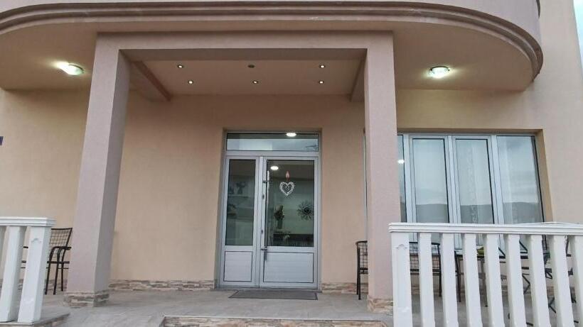 پانسیون Pansion Milena I Mario