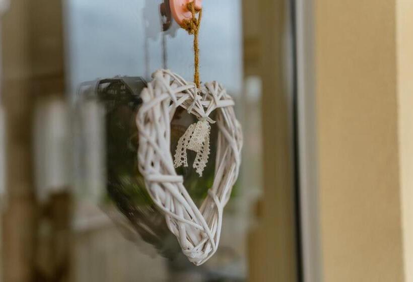 پانسیون Pansion Milena I Mario