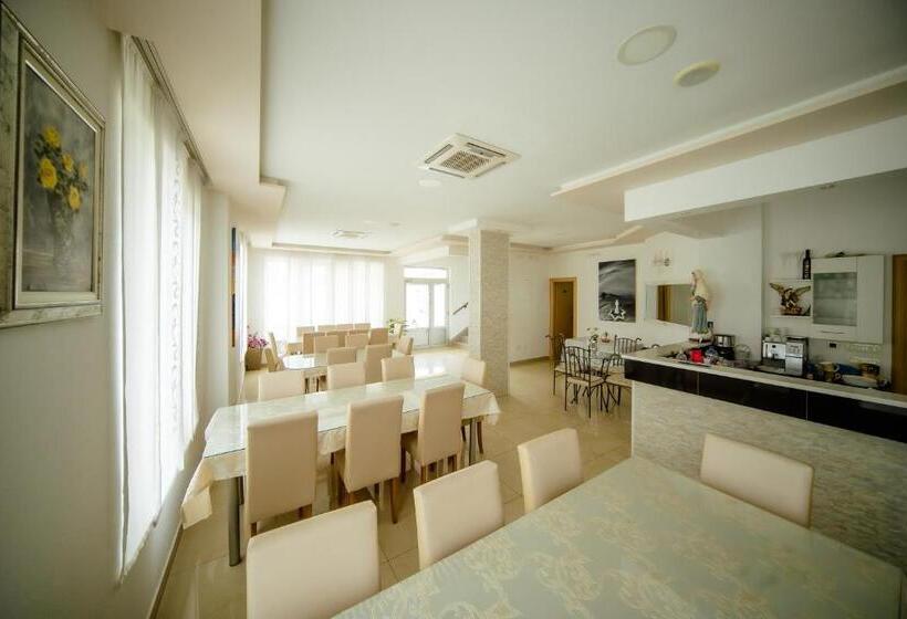 پانسیون Pansion Milena I Mario