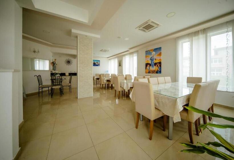 پانسیون Pansion Milena I Mario