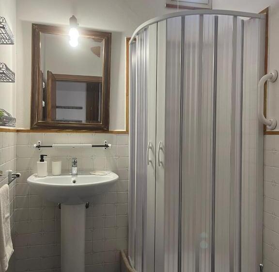 ベッドアンドブレックファースト Savoia 96