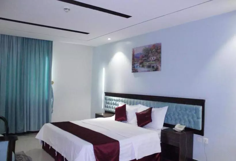 Hotelli Altamyoiz Sirved Apartments