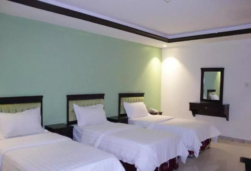 Hotelli Altamyoiz Sirved Apartments