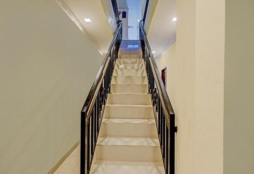 فندق Oyo 92528 Nagoya House Syariah