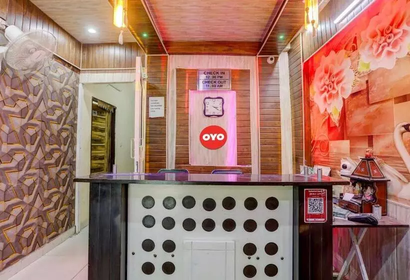 ホテル Oyo Flagship 81229  Gold Coast Crossing
