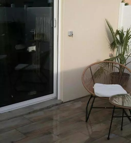 ホテル Désirs D Une Nuit   Loveroom Jacuzzi