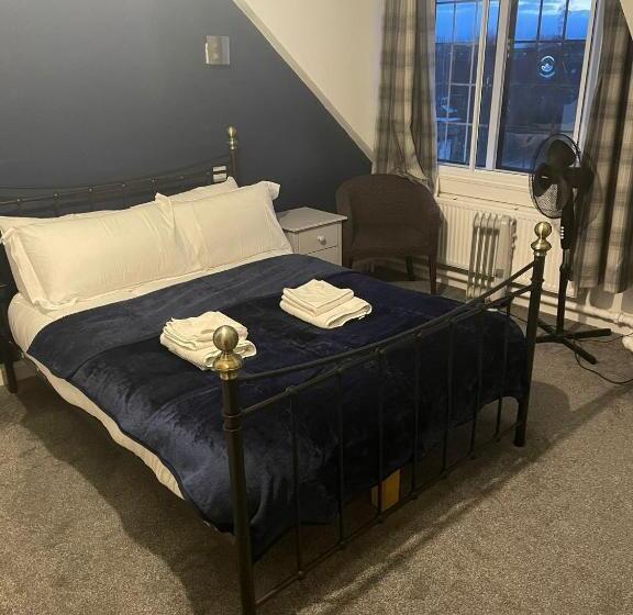 ホテル The Ship Inn