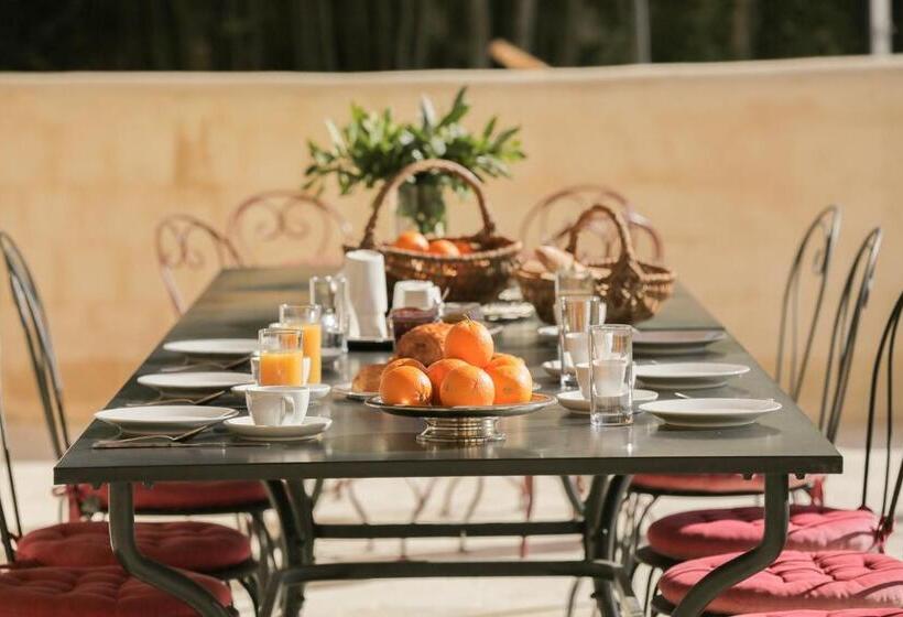 Bed and Breakfast Une Chambre à La Maison Du Ballandreau