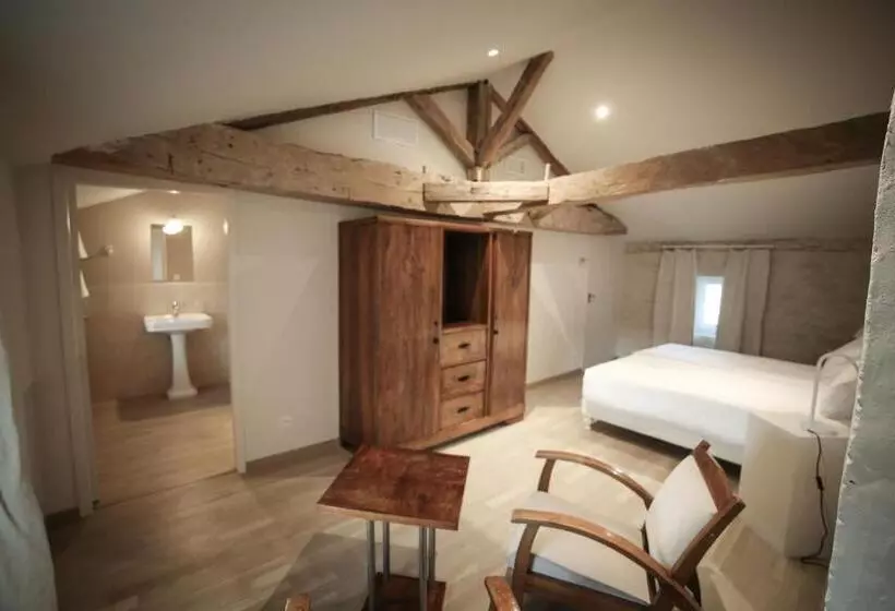 ベッドアンドブレックファースト Une Chambre à La Maison Du Ballandreau