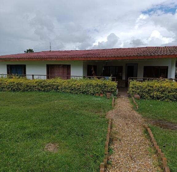 فندق Finca Villa Sofia