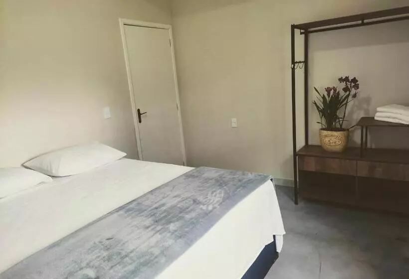 ペンション Pousada Premiatto