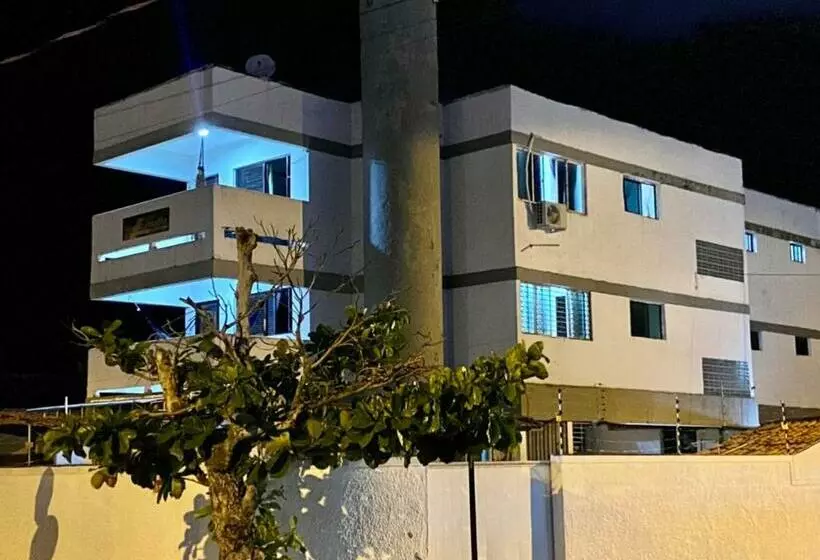 ユースホステル Pousada Atlântico Vista Mar Tambaú