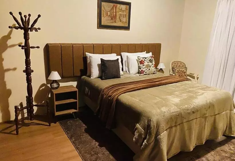 Retkeilymaja Pousada Miraflores