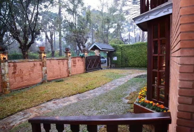 Retkeilymaja Pousada Miraflores