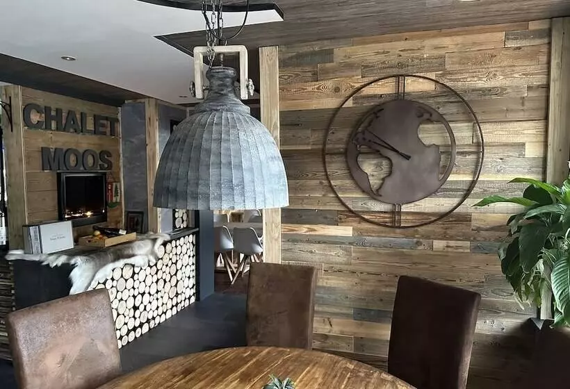 Aamiaismajoitus (B&B) Chalet Moos