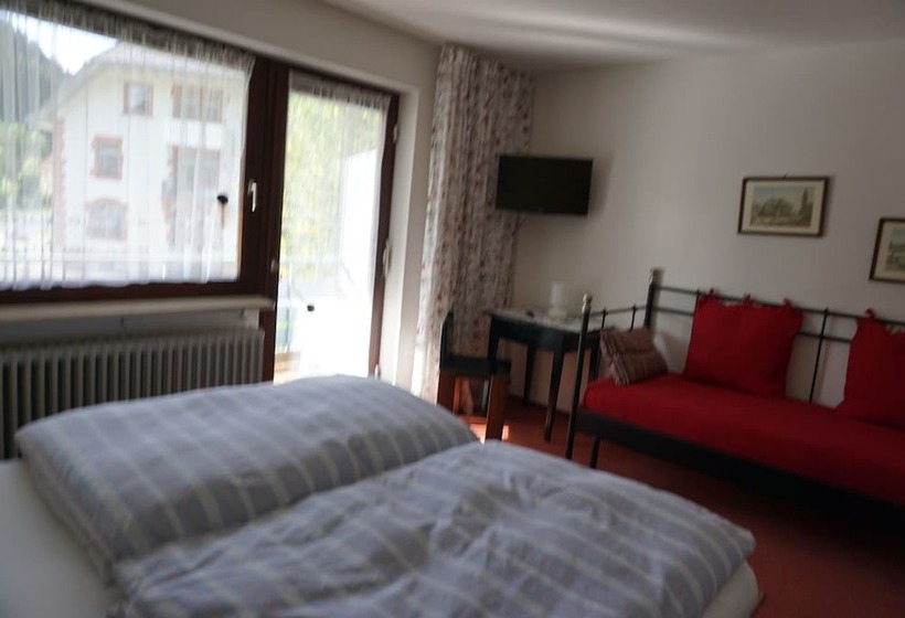 Bed and Breakfast Chalet Moos