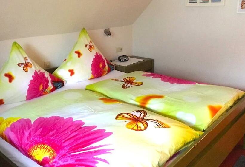 Bed and Breakfast Chalet Moos