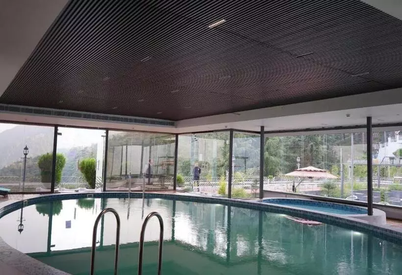 Fortune Khajjiar  Member Itc S Hotel Group