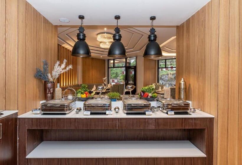 Fortune Khajjiar Member Itc S Hotel Group