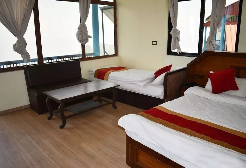 هتل Sindhuligadhi Mountain Resort