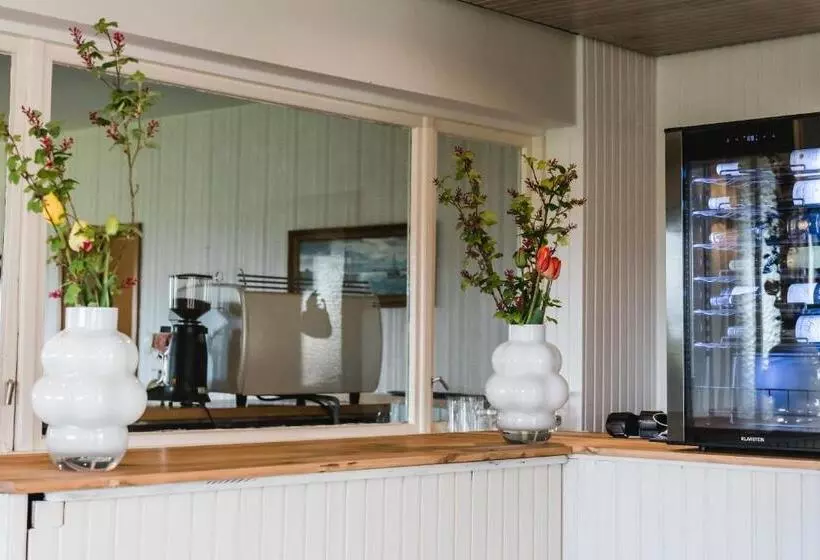 ペンション Straendhus Bed&breakfast